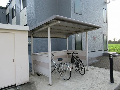 屋根付き駐輪場