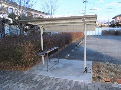 屋根付き駐輪場あり