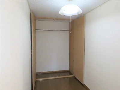 収納が豊富なお部屋です