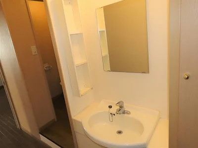 使いやすい独立洗面台です