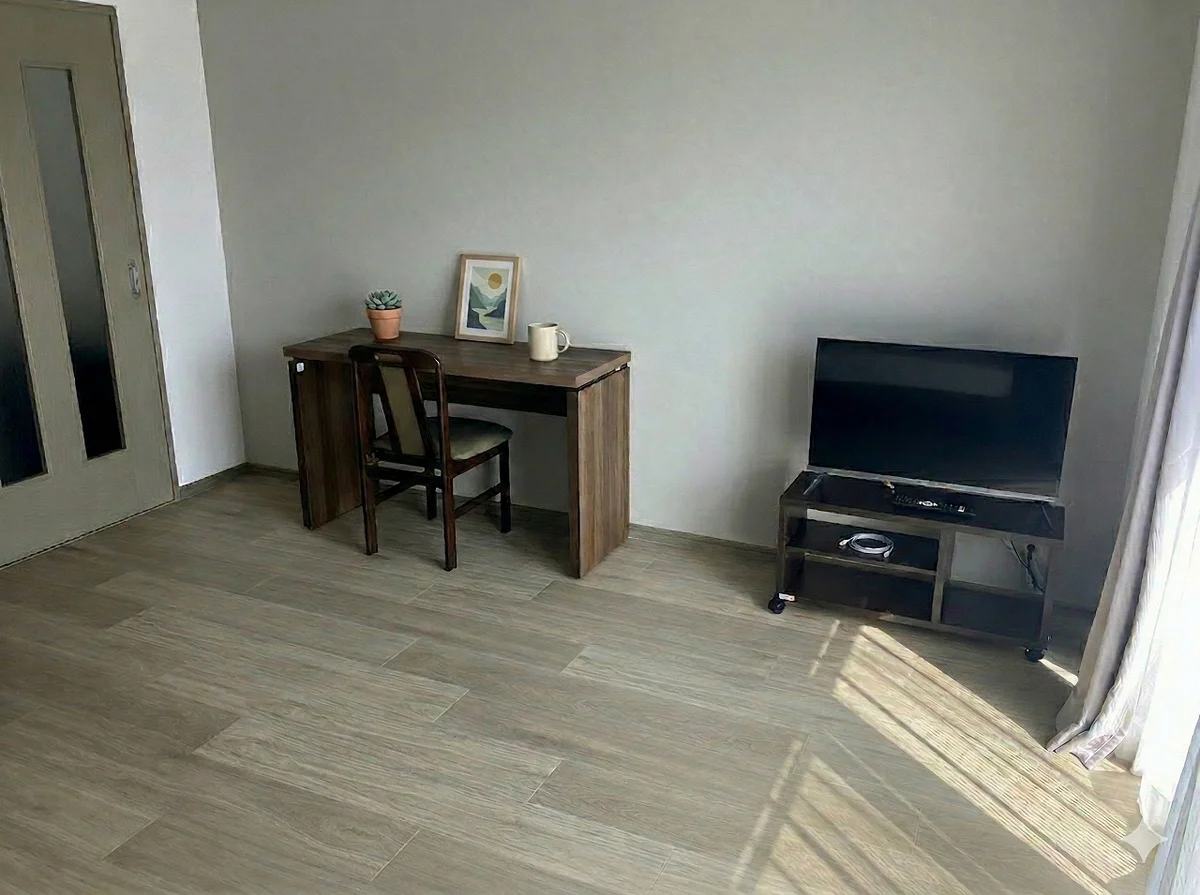 同マンション別部屋の写真です