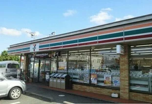 ７１１浜野店まで960m