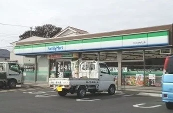 ファミリーマート大門上町店まで300m