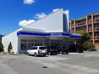 ローソンまで700m