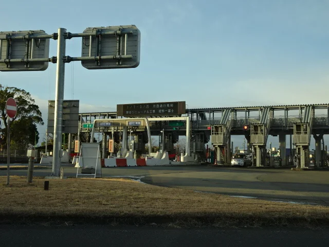 東名焼津インター入り口まで1000m