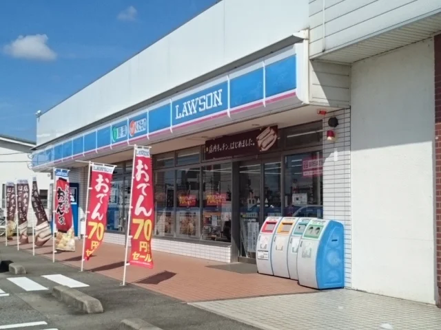 ローソン富山下堀店まで750m