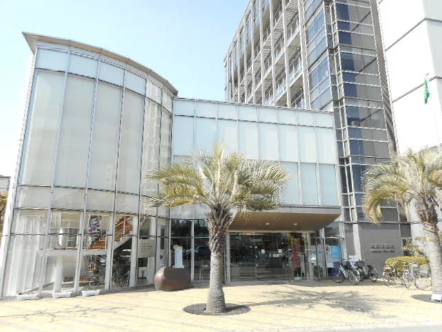 岩倉市役所まで400m