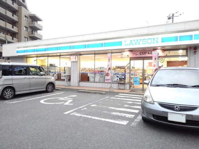 ローソン春日須玖南店まで650m