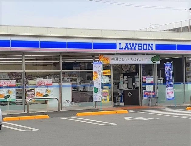 ローソン　合志須屋店まで800m