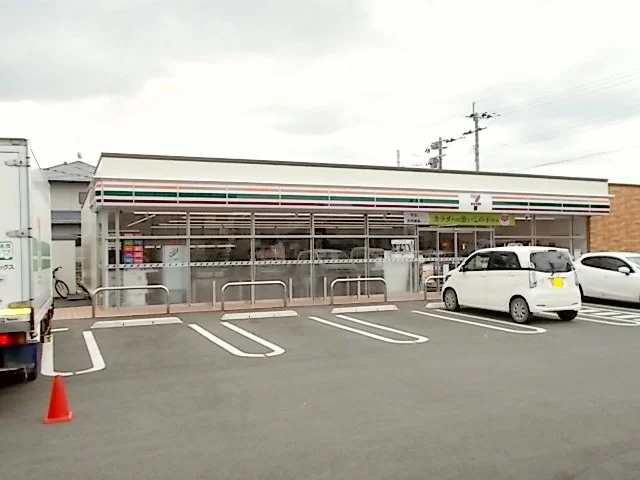 セブンイレブン菊陽町役場店まで700m