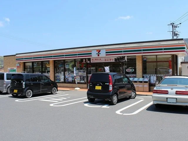 セブン-イレブン 唐津佐志浜店まで450m