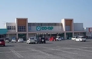 コープ出水店まで1500m