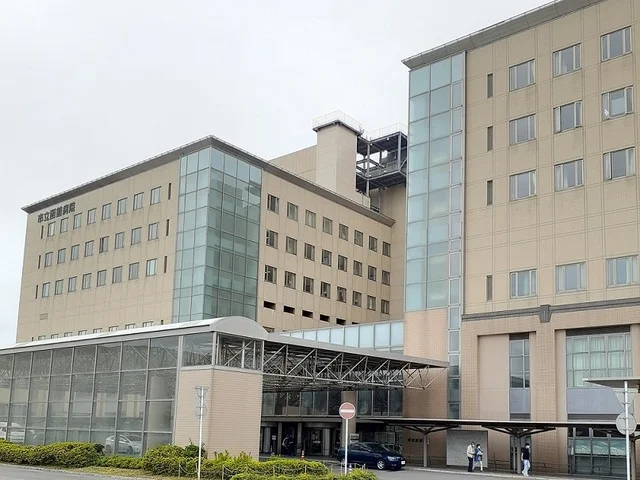 市立函館病院まで1500m