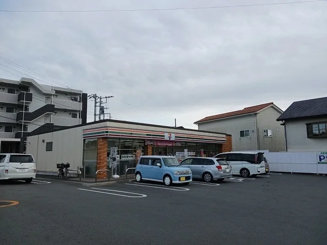 セブンイレブン御殿場永原店まで700m