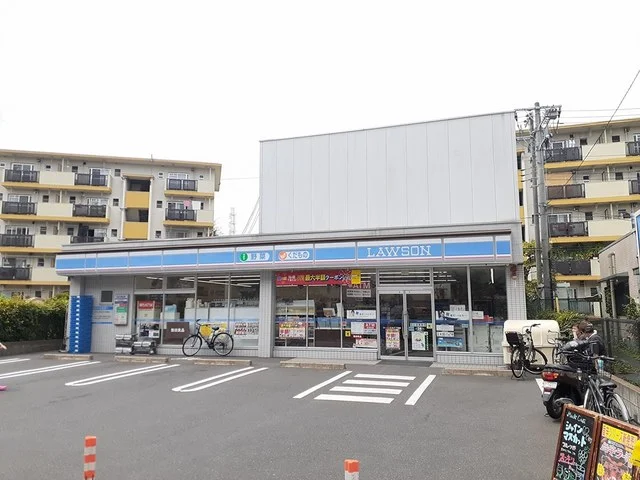 ローソンまで386m