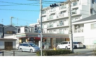 セブンイレブン様まで350m