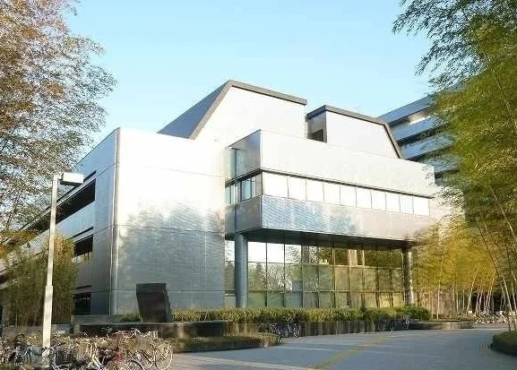 所沢市役所まで600m