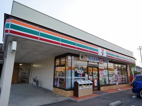 セブンイレブン郡山荒井店まで150m