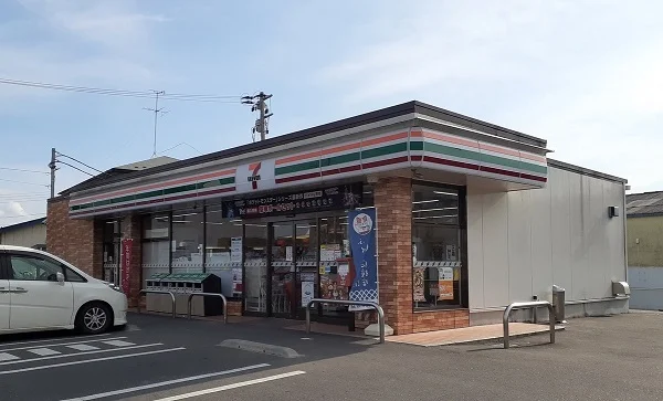 セブンイレブン須賀川和田道店まで400m
