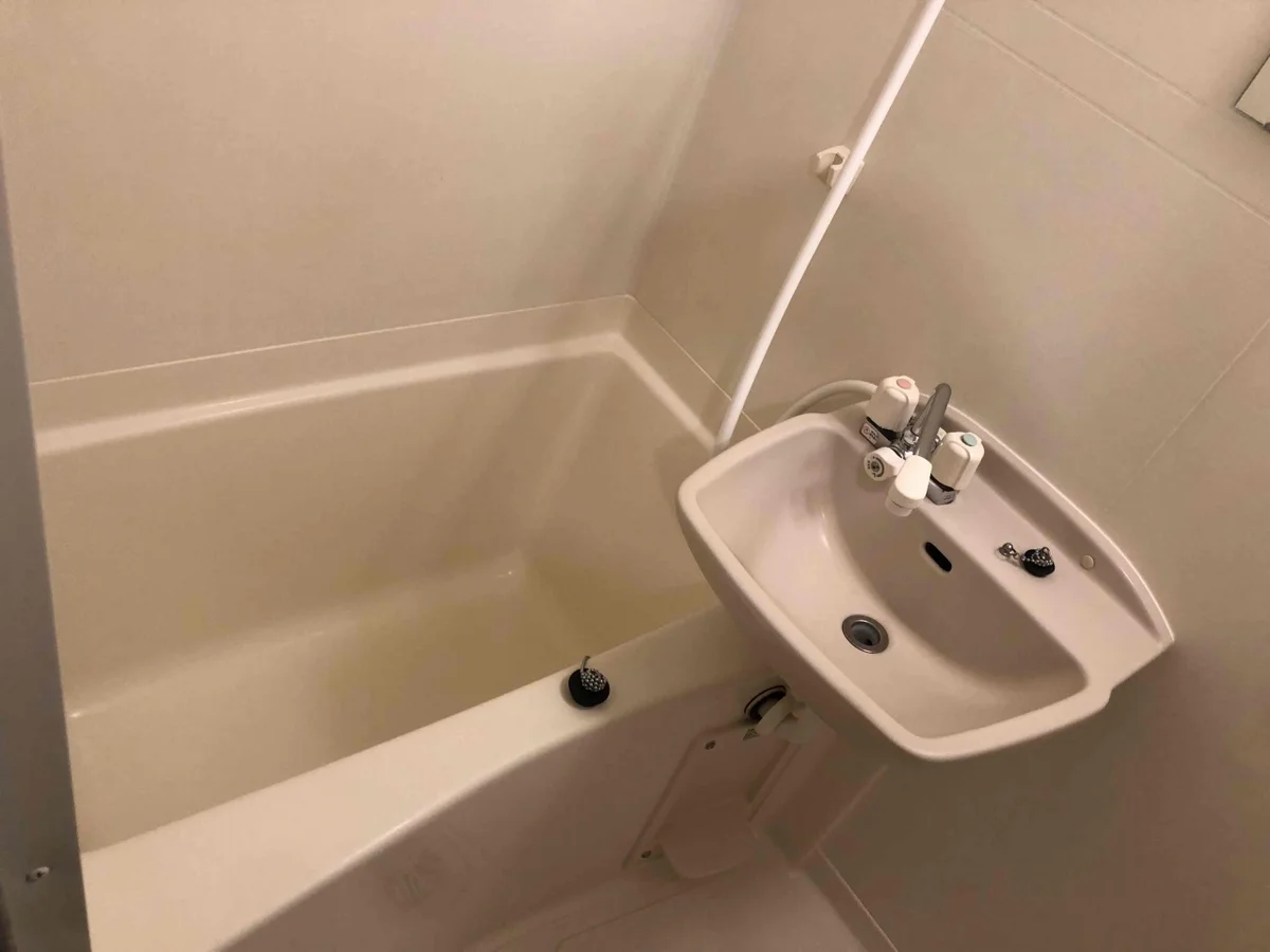 設備仕様は号室により異なる為、現況を優先致します。