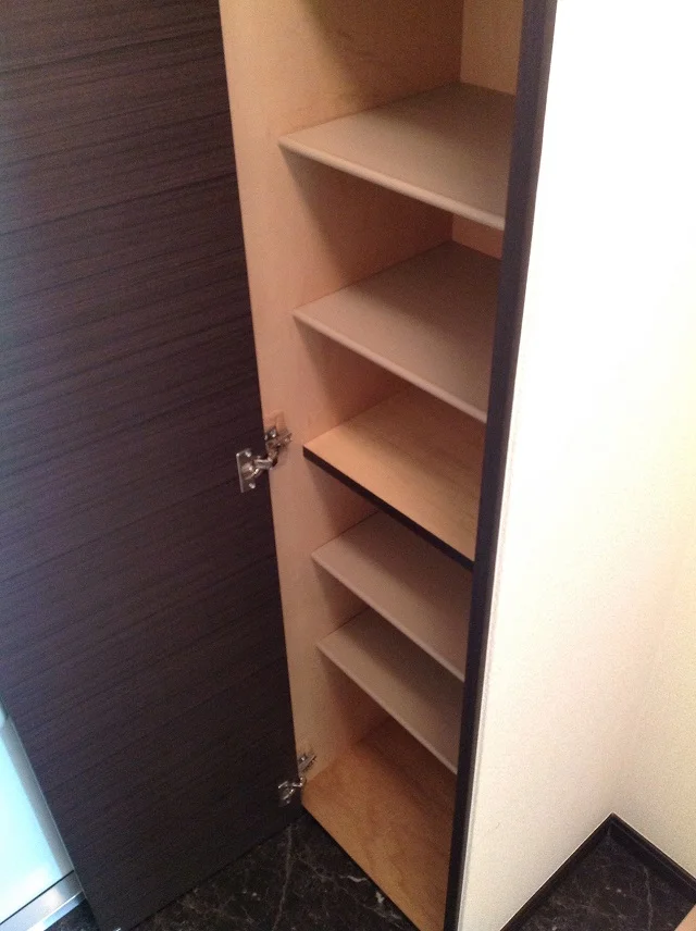 シューズボックス