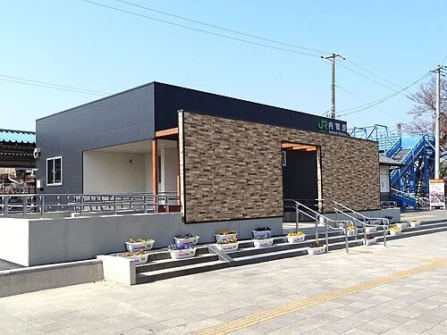 内郷駅まで1930m