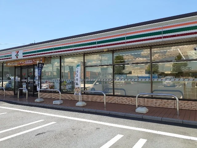 セブンイレブン磐田鳥之瀬店まで550m