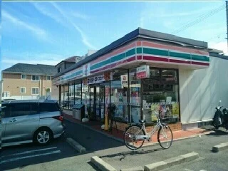 セブンイレブン蒲郡形原町店様まで900m