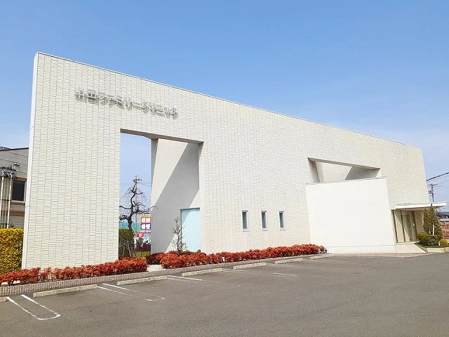 山田ファミリークリニックまで950m