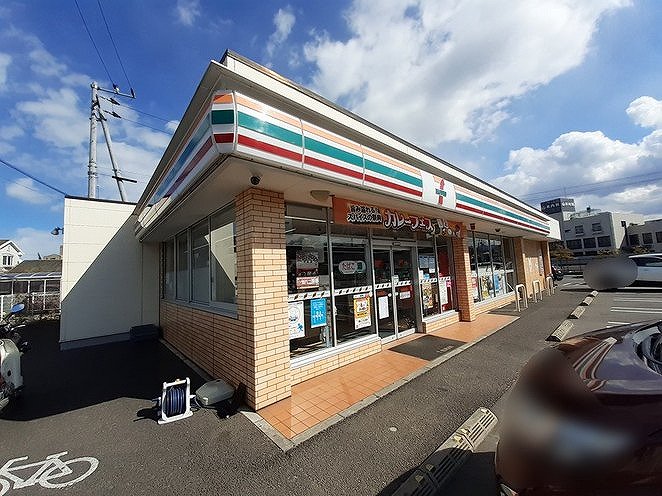 セブンイレブン志度小坂店さんまで550m