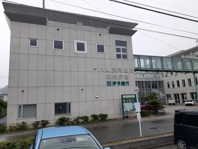 伊予銀行川之石支店様まで500m