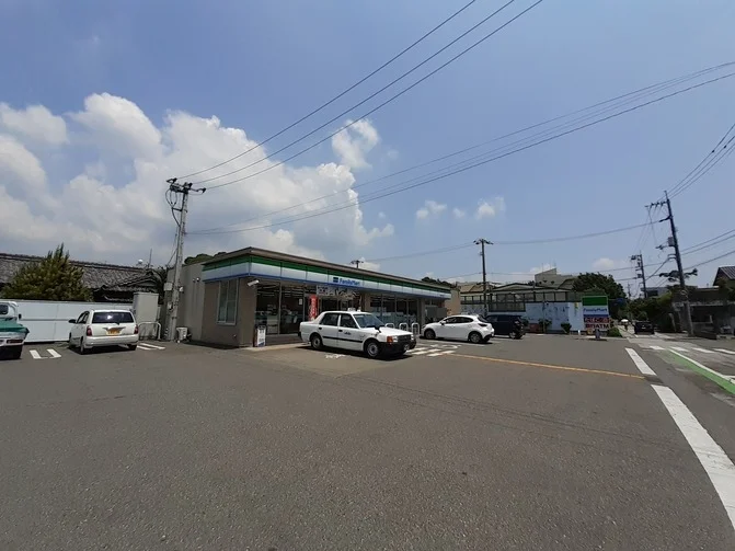 ファミリーマート 高知旭天神町まで600m