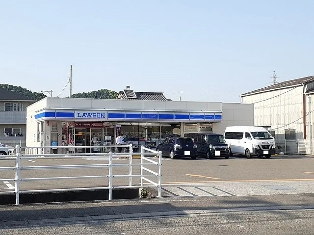 ローソン南吉田町店様まで500m