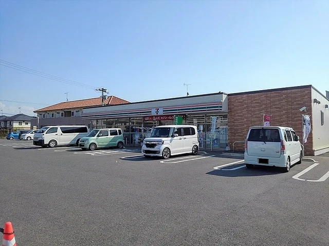 セブンイレブン中津牛神1丁目店まで300m