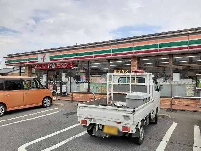 セブンイレブン南中島町店まで170m