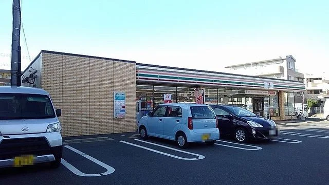 セブンイレブンまで350m