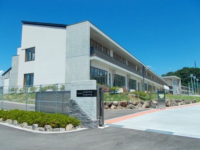 佐久穂小・中学校まで1500m