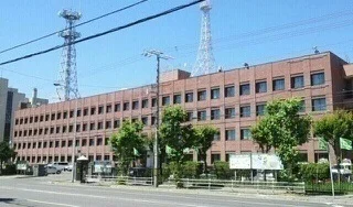 旭川東警察署まで450m