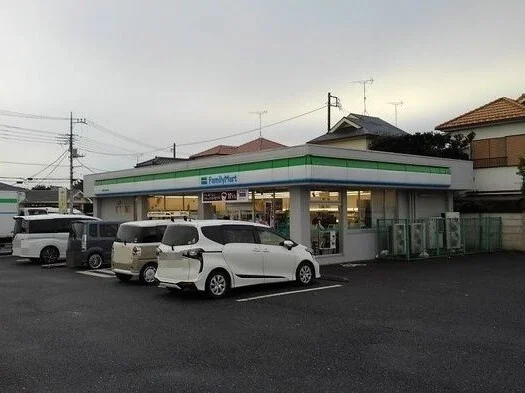 ファミリーマート東松山松山町店まで380m