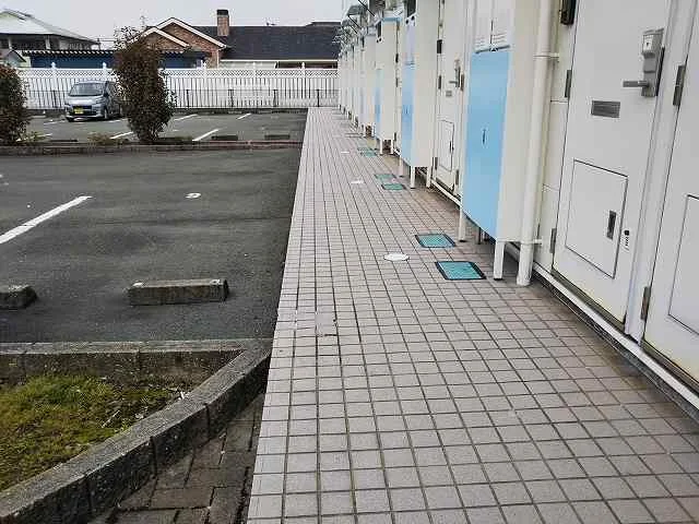 写真と現状が異なる場合は現状を優先します。