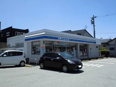 ローソンまで500m