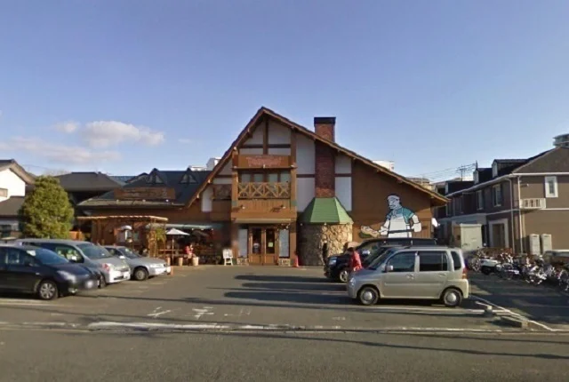 ピーターパン石窯パン工房店まで220m