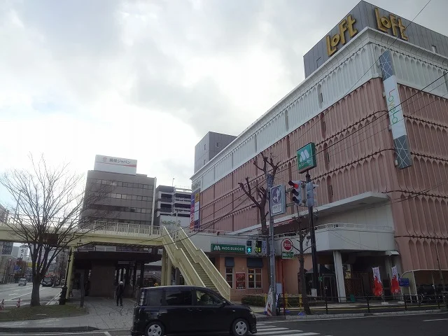 ラブラ万代まで2500m