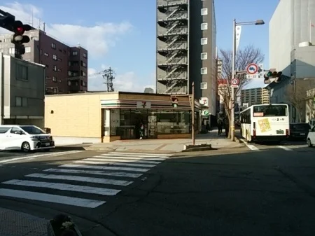 セブンイレブンまで500m