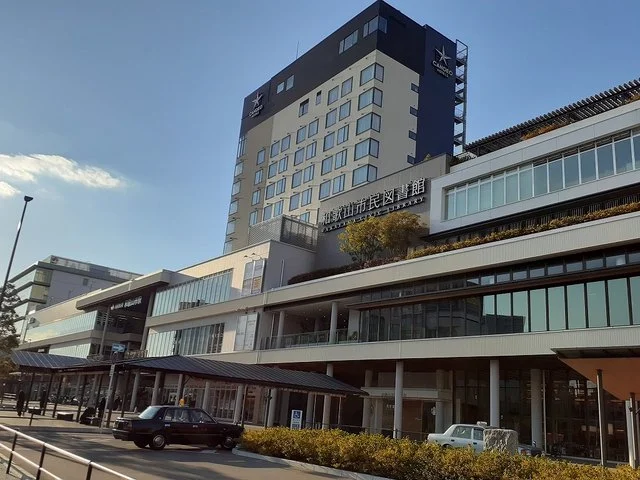 南海和歌山市駅様まで1100m