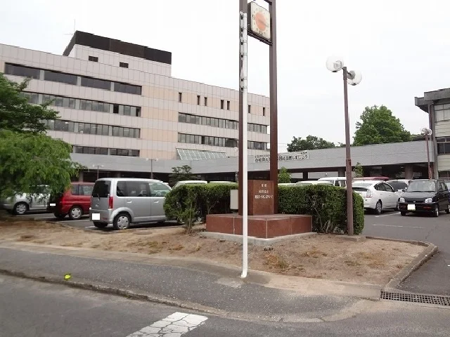 市役所まで1600m