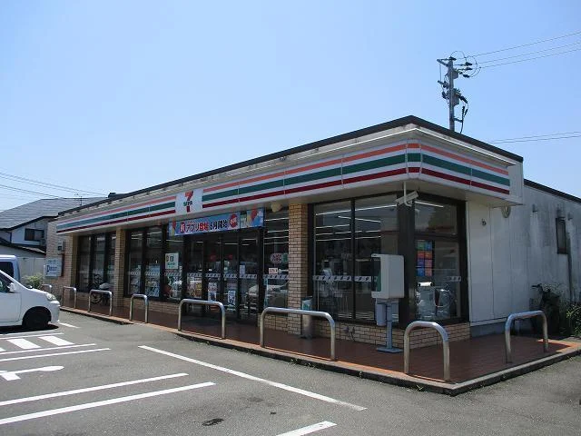 セブンイレブン宮崎大塚宮田店まで350m