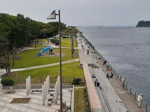 海辺つり公園まで350m