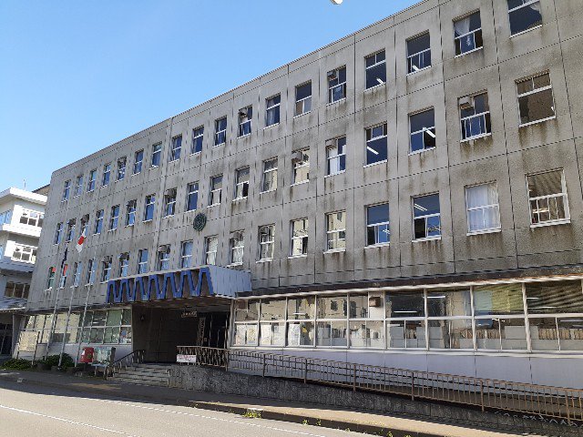 室蘭市役所まで150m