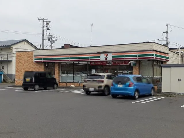 セブンイレブン啓北２丁目店まで450m